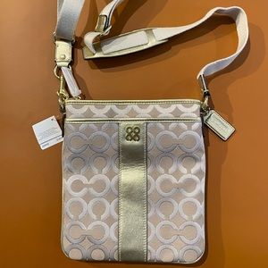 Coach Swing pack crossbody bag